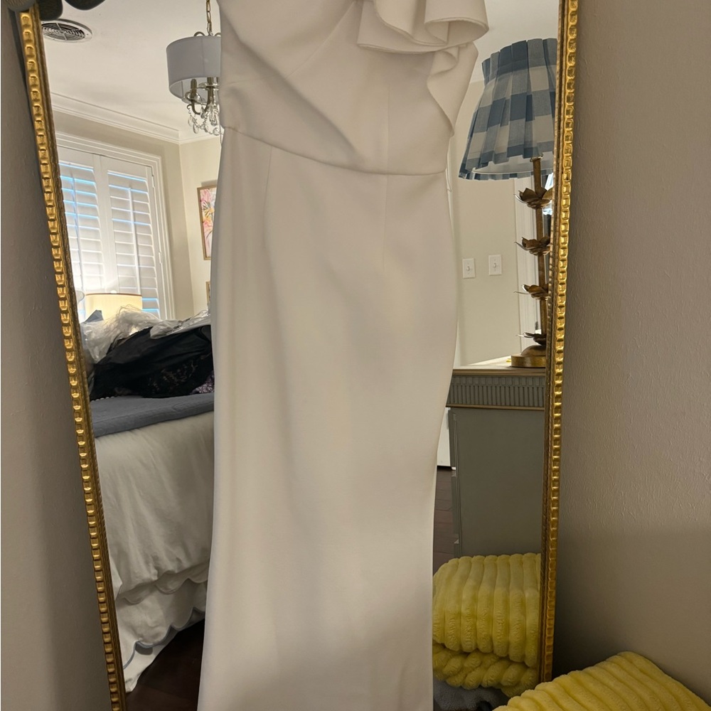 Elliatt One Shoulder White Dress